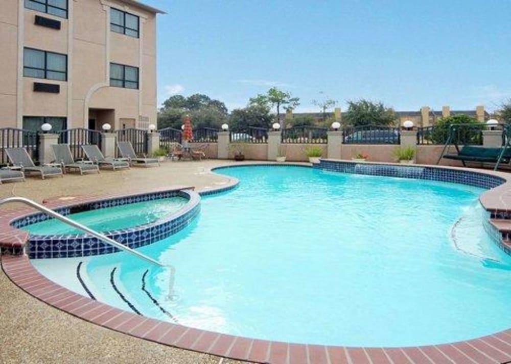 Comfort Suites - Near The Galleria Houston Exterior photo